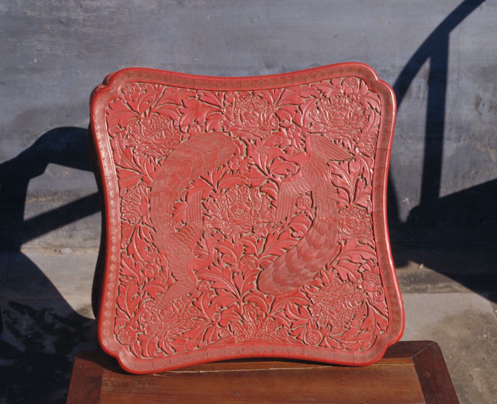 图片[2]-Red peacock and peony pattern table-China Archive